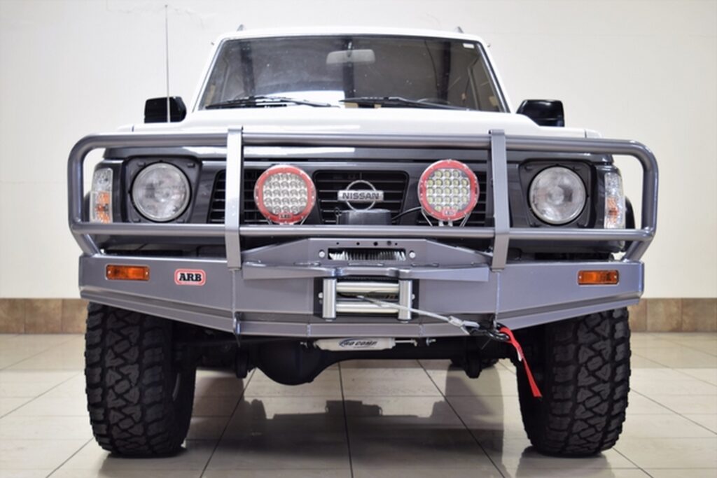 1990_nissan_patrol_153912665608495d565eDSC_0434